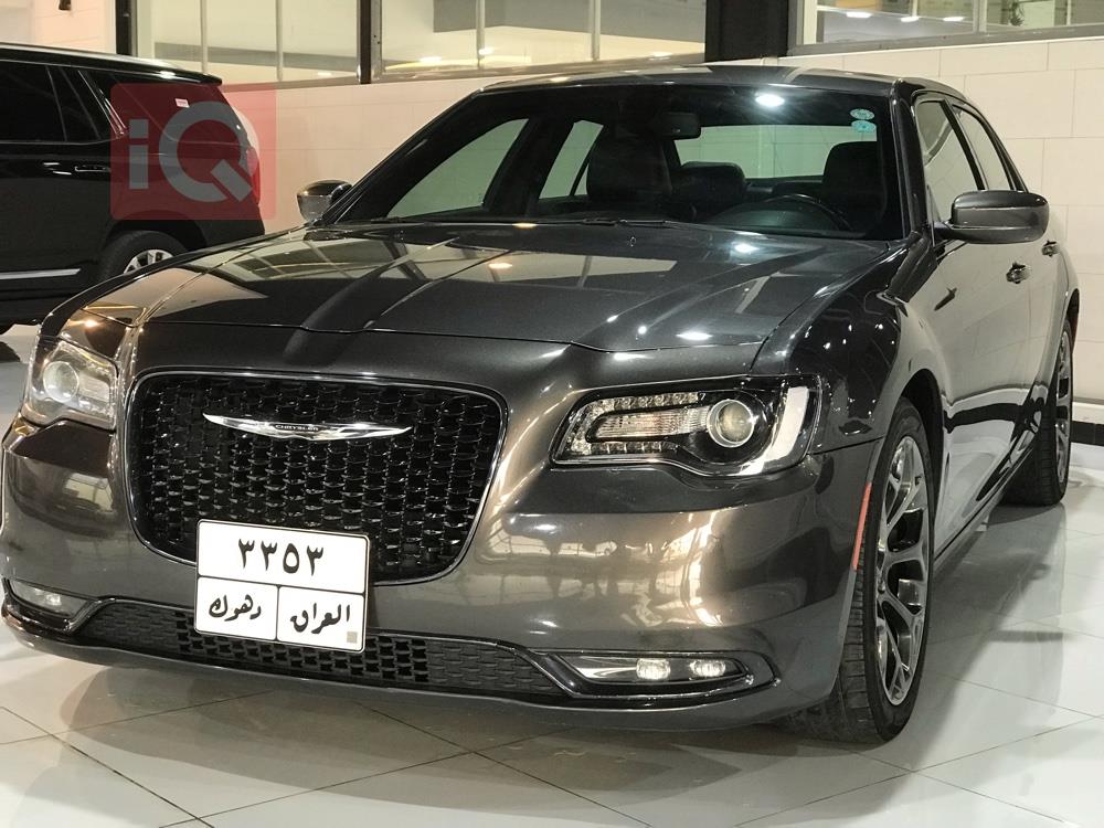 كرايسلر 300